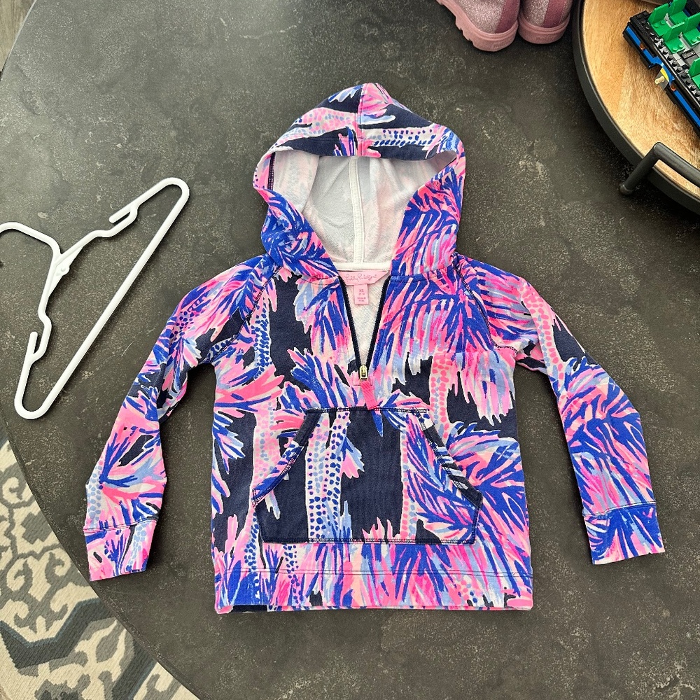 Lily Pulitzer XS (2-3T) Hooded Half-zip